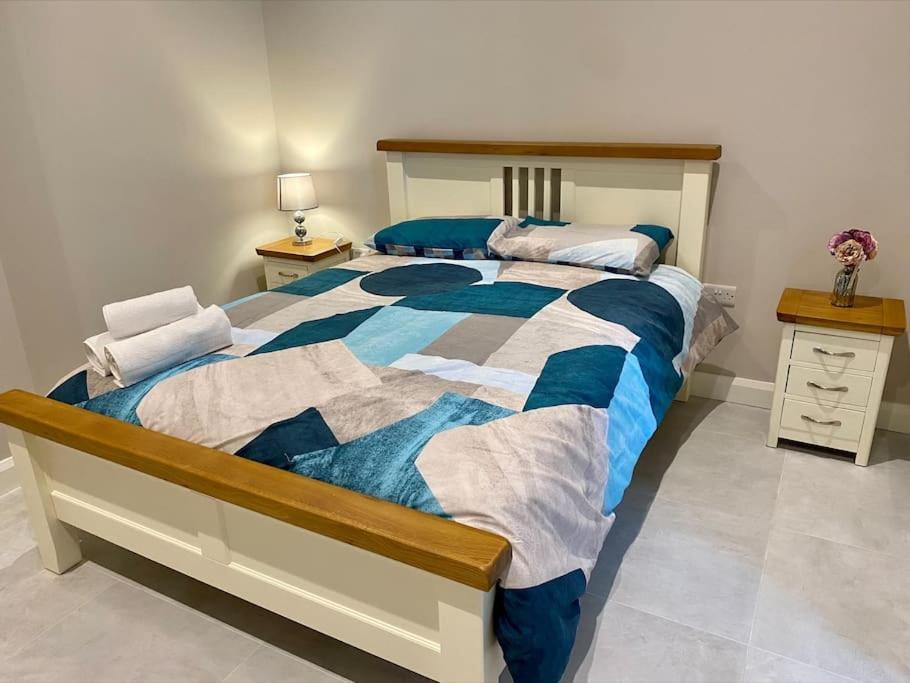 Erne Getaway No.8 Brand New 1 Bed Apartment Ενισκίλεν Εξωτερικό φωτογραφία
