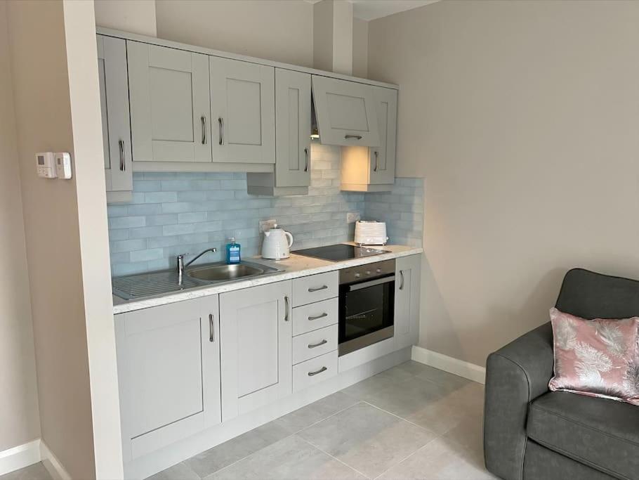 Erne Getaway No.8 Brand New 1 Bed Apartment Ενισκίλεν Εξωτερικό φωτογραφία